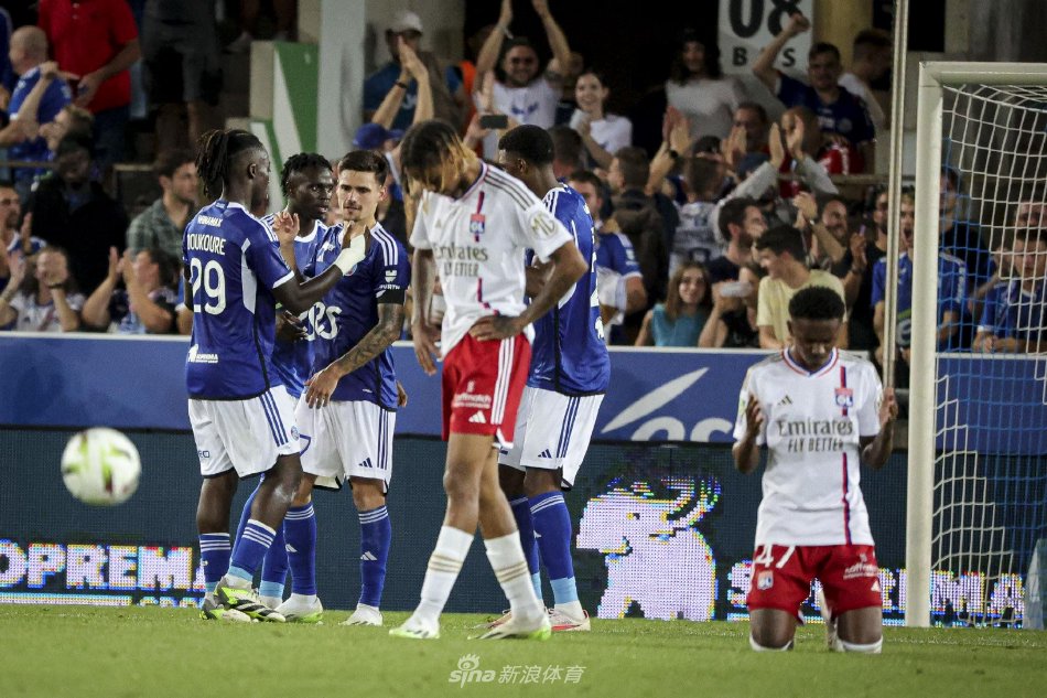 他的个人实 他的个人实