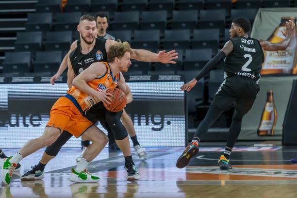 超杯半决赛 超杯半决赛